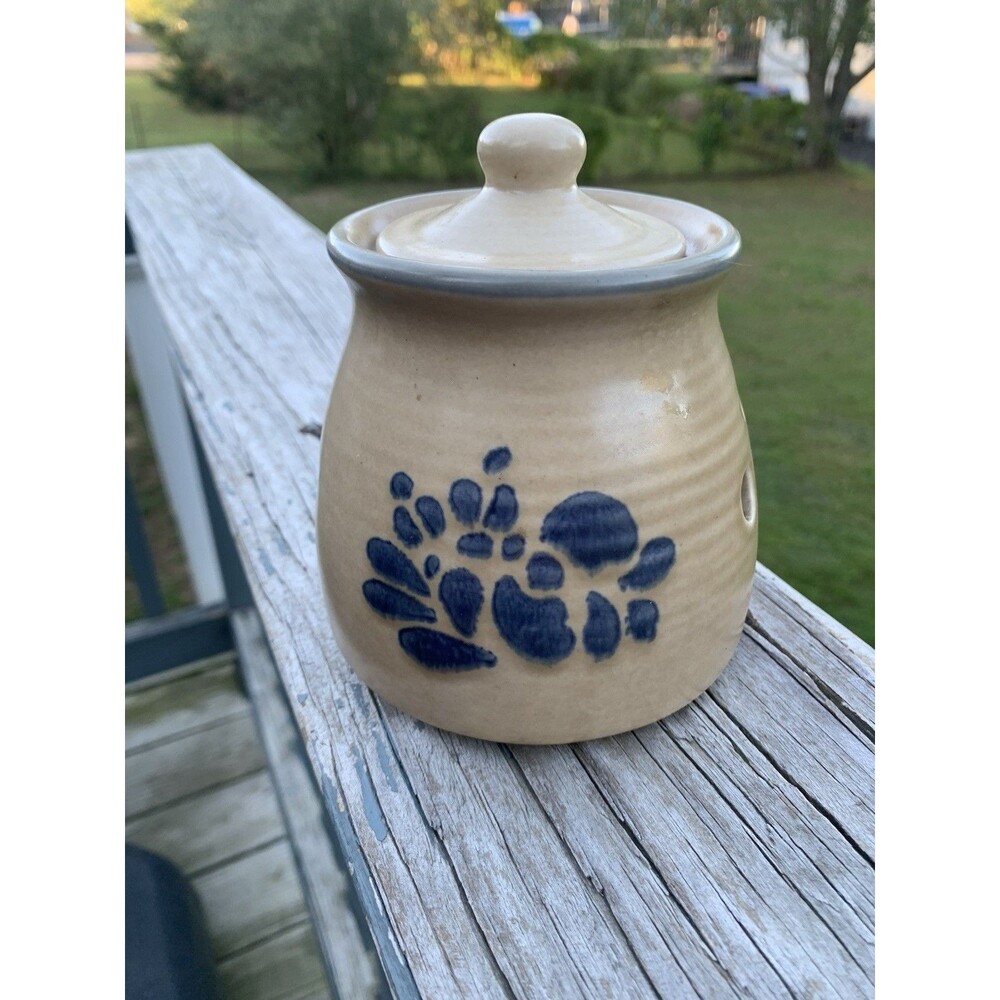 Pfaltzgraff Folk Art Stoneware Garlic Keeper Jar Blue Beige With Lid Vintage
